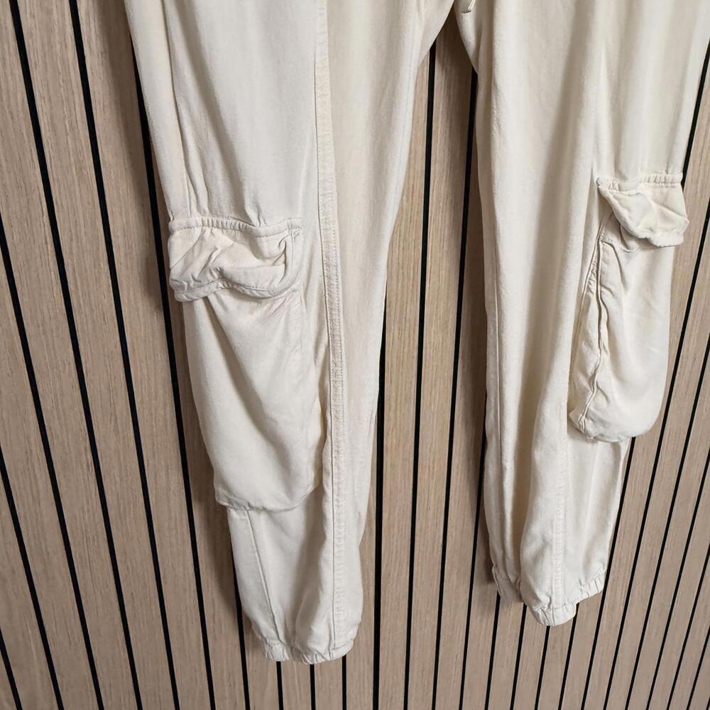044 - Johnny Was Beige Cargo Jogger Pants (Size XS, EUC) - Picture 4 of 6